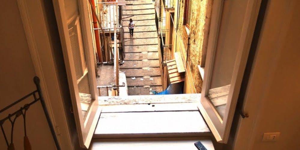 مبيت وإفطار نابولي Napul'Art المظهر الخارجي الصورة